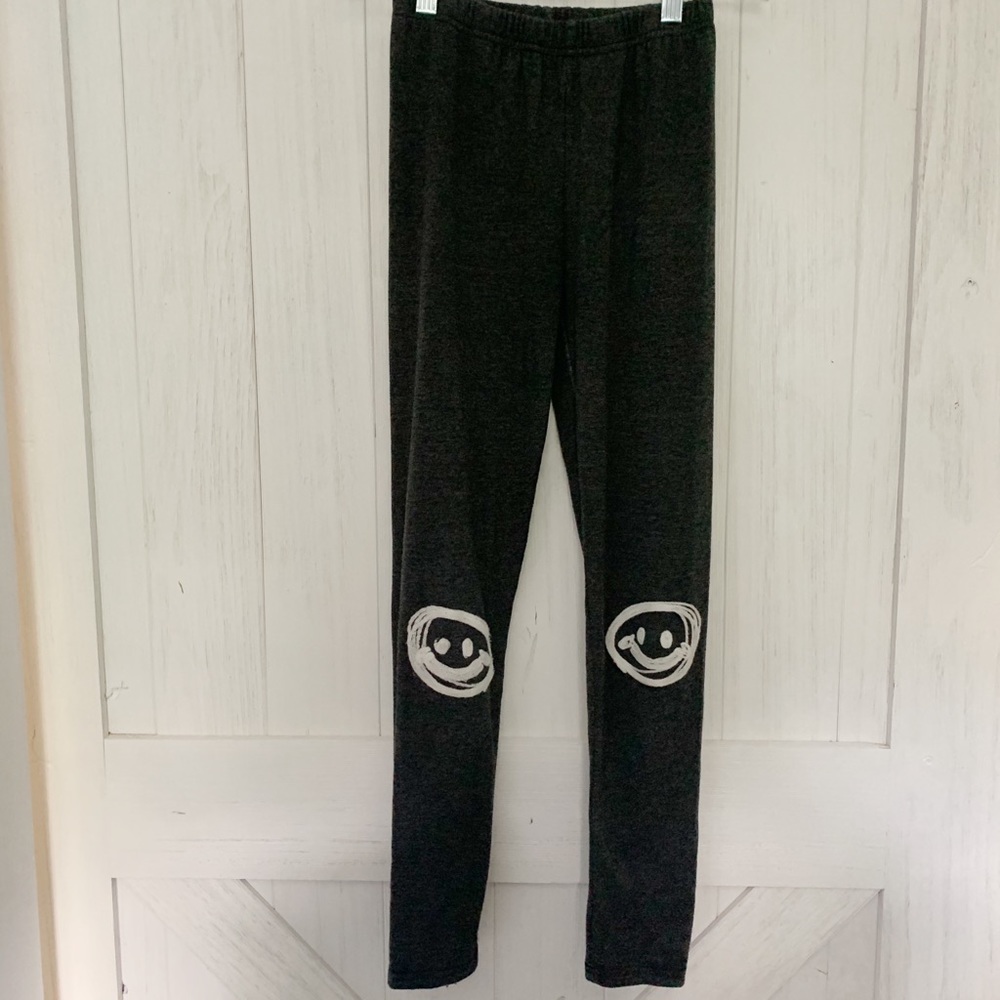 Yikeke Smiley face leggings
